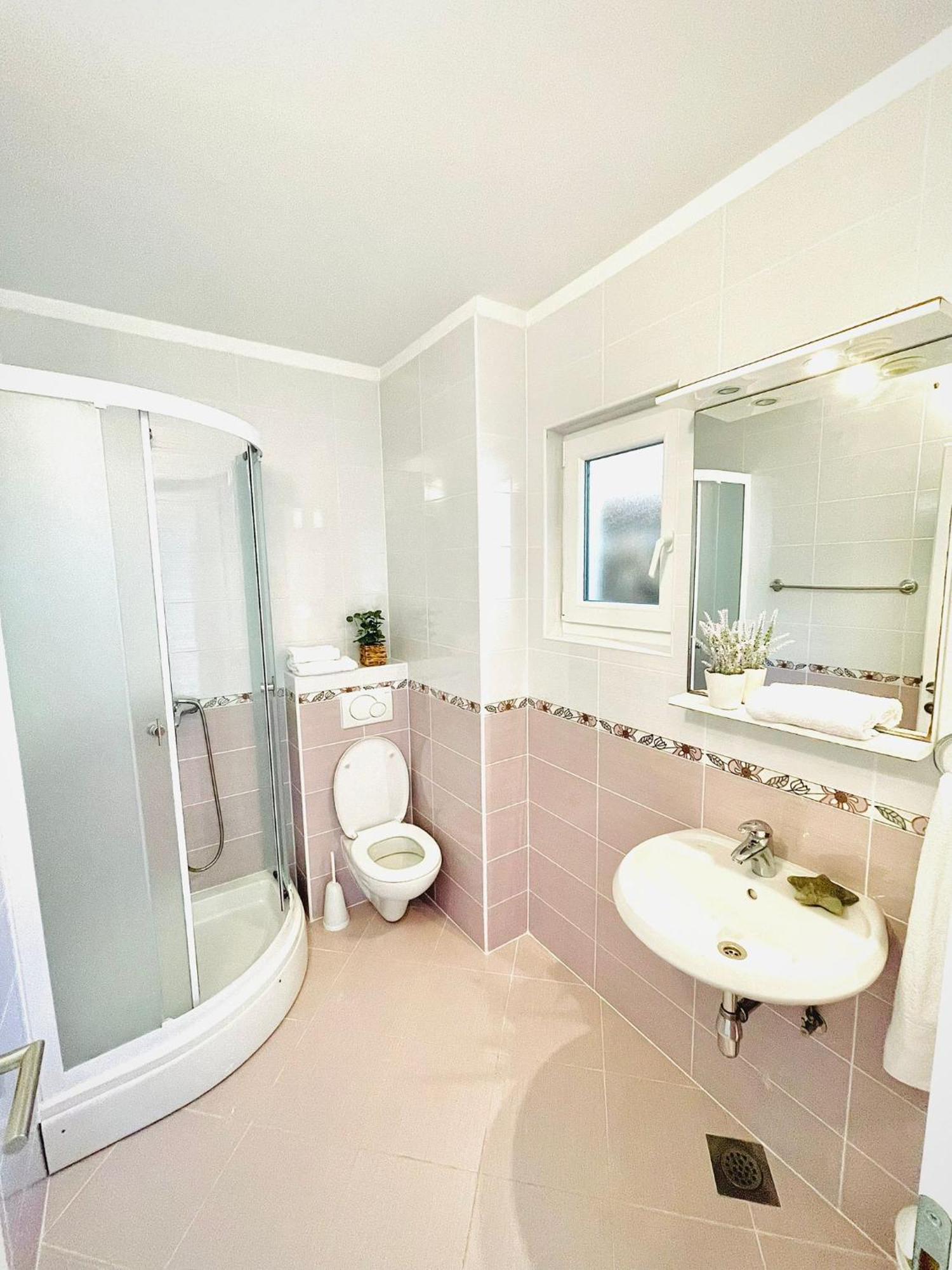 Katara Apartment