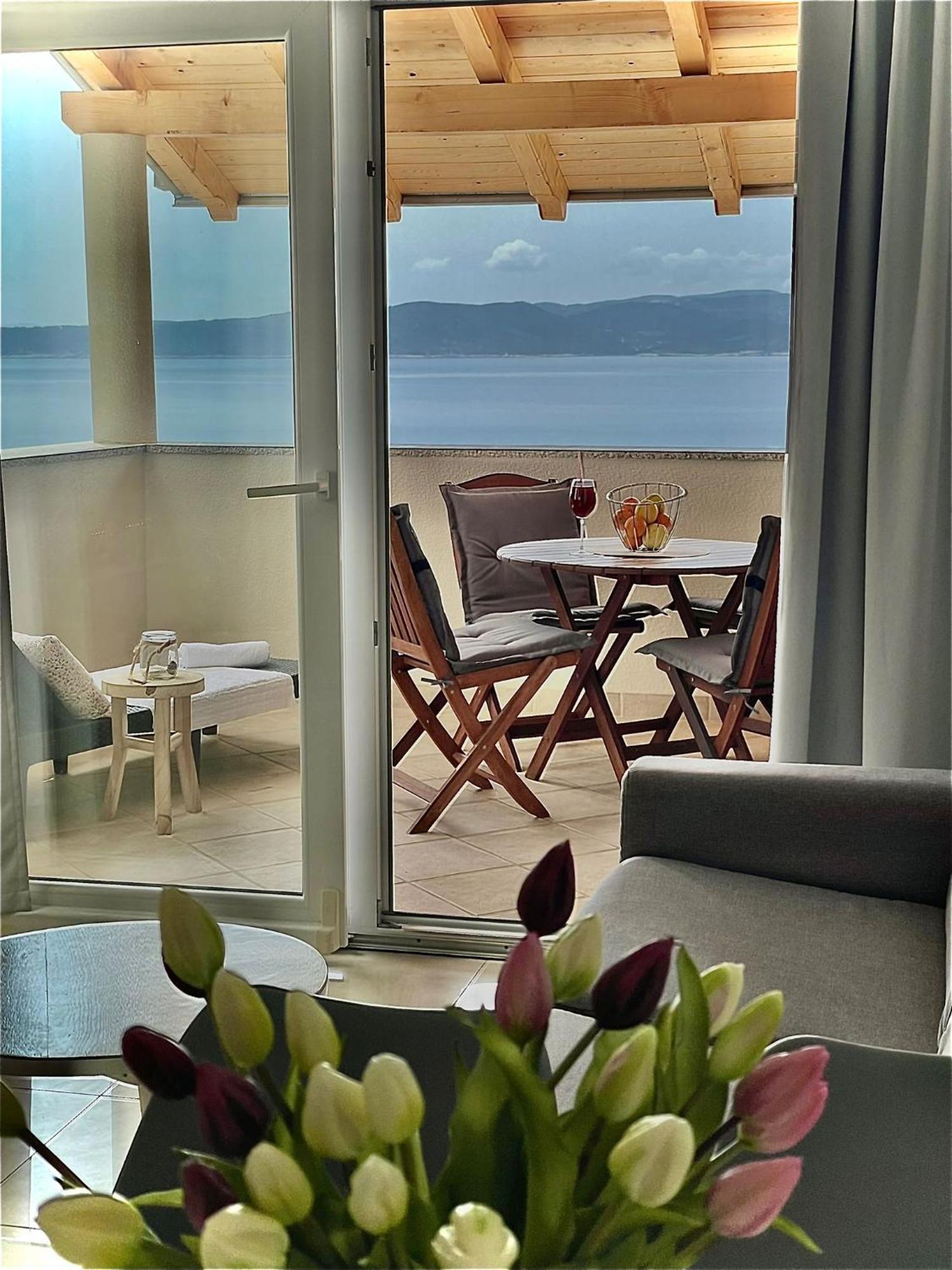 Katara Apartment